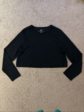 GAP Black Cropped Long-Sleeve Top